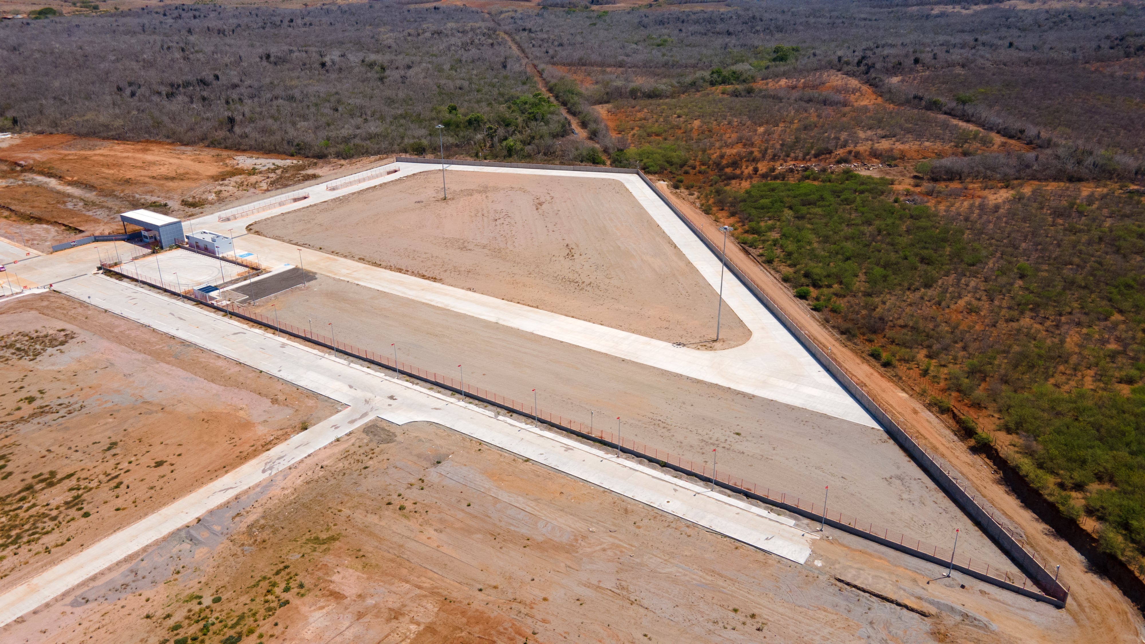 Acceso al Recinto Fiscalizado Estratégico MLC